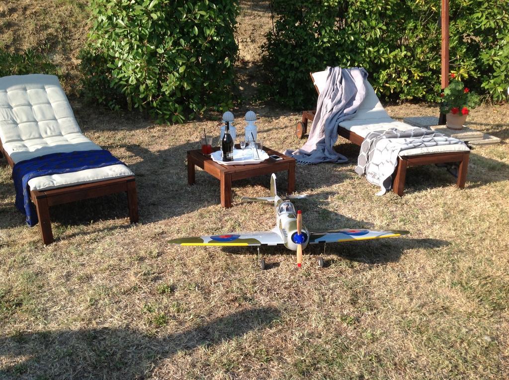B&B Dell'Aviatore San Liberato Eksteriør bilde
